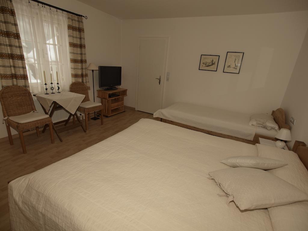 Haus Francazi Sillian Apartment Room photo
