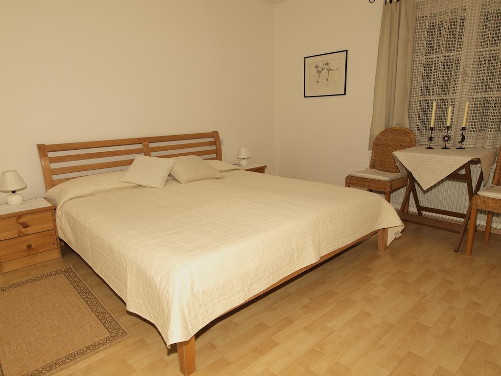 Haus Francazi Sillian Apartment Room photo